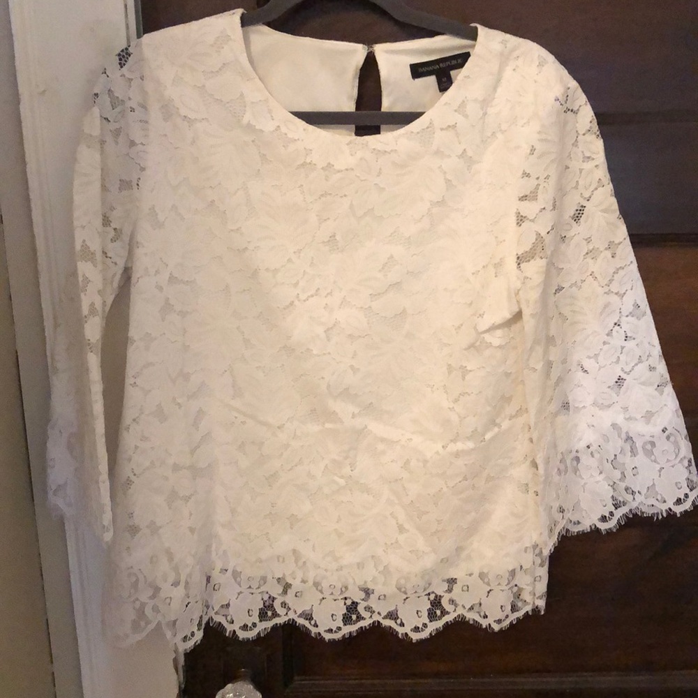 Banana Republic lace top
